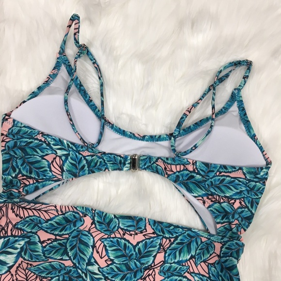 Leaf Print One Piece Cut Out Swimsuit - Picture 5 of 6